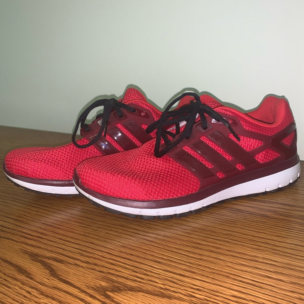 Adidas Sneakers